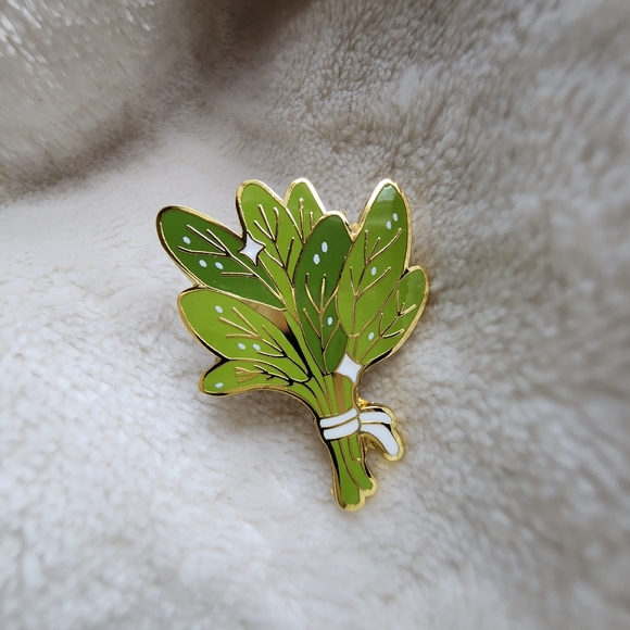 Sage Bundle Enamel Pin - Picture 2 of 6